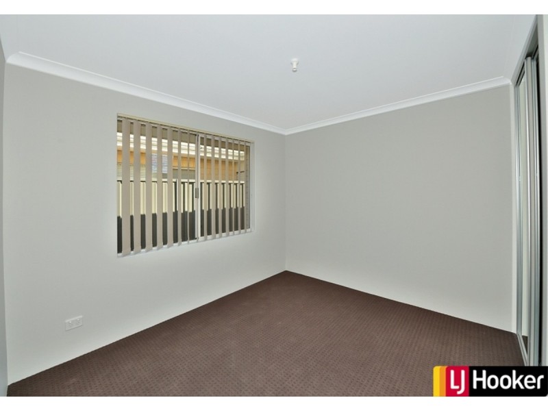 10 Scrubwren Way, Erskine WA 6210