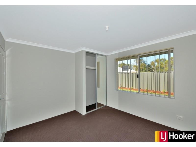 10 Scrubwren Way, Erskine WA 6210