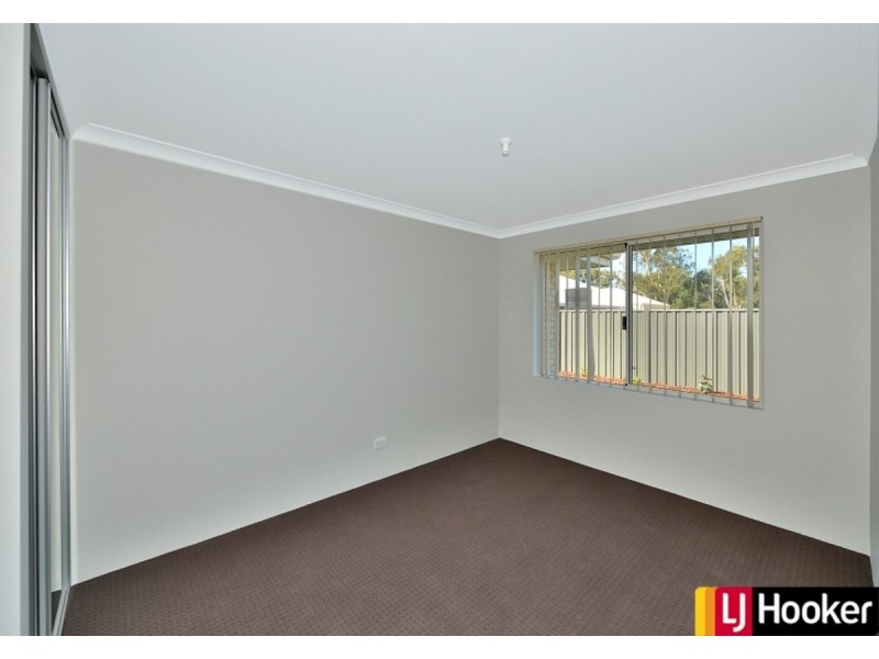 10 Scrubwren Way, Erskine WA 6210