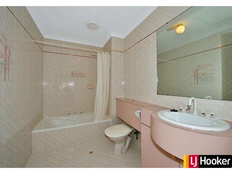 78 Waterside Drive, Dudley Park WA 6210