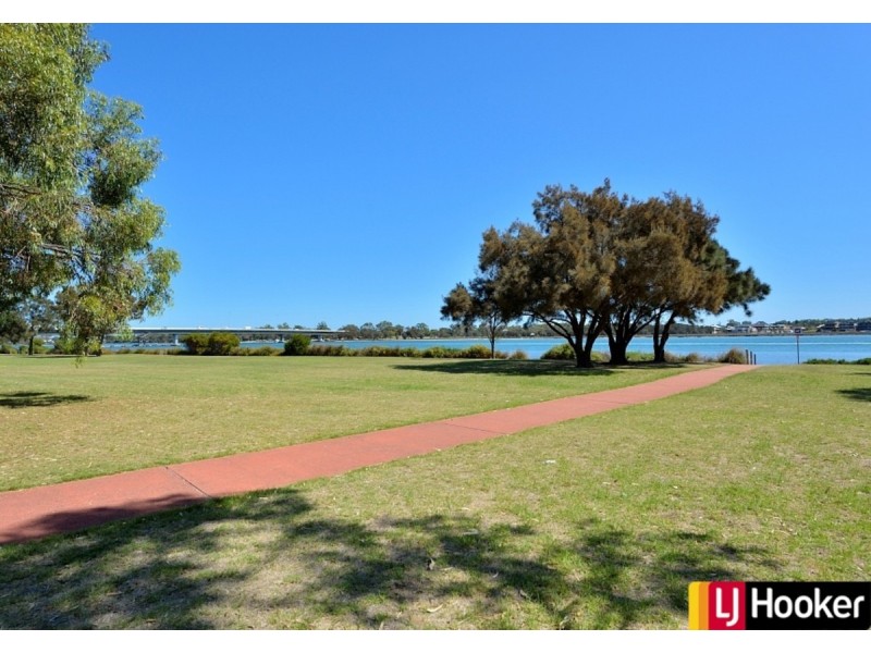 78 Waterside Drive, Dudley Park WA 6210