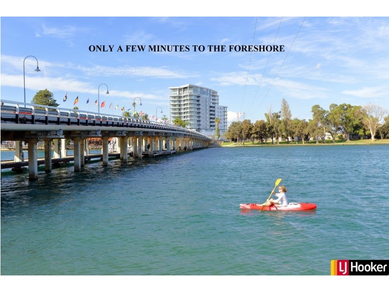 4/9 Lanyon Street, Mandurah WA 6210