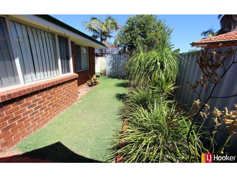 2/6 Seaton Close, Halls Head WA 6210
