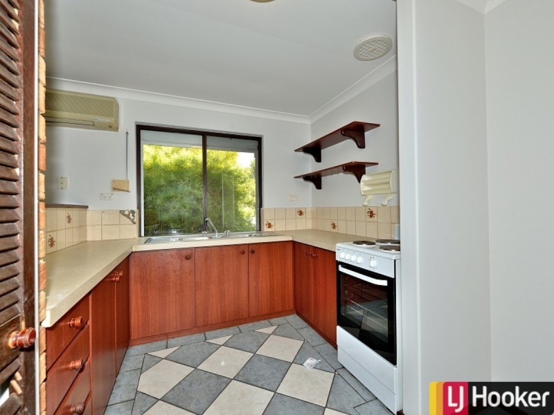 14 Challenger Road, Madora Bay WA 6210