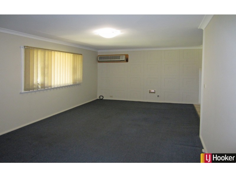 26 Goomarl Street, Dudley Park WA 6210