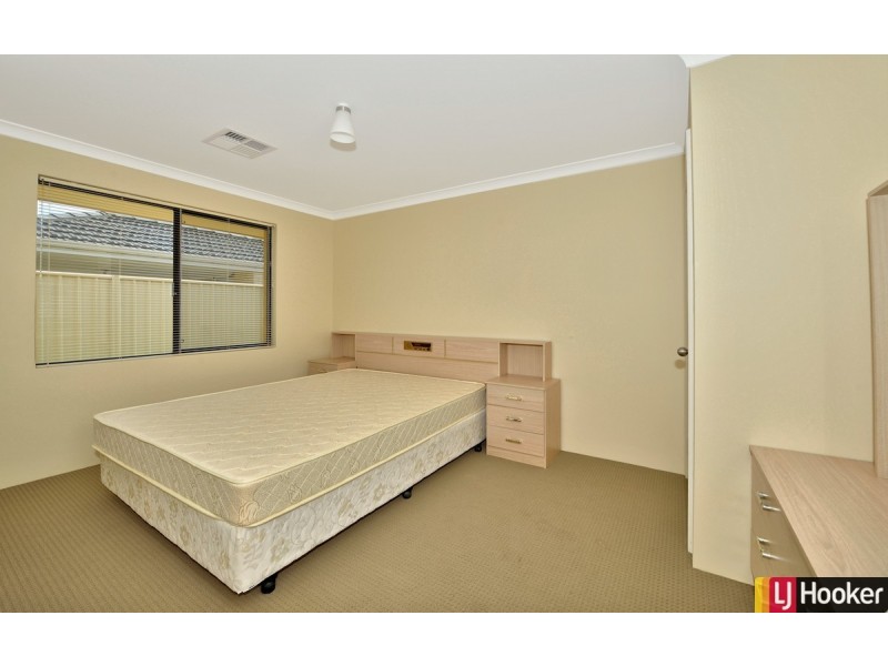 10 Innes Parkway, Lakelands WA 6180