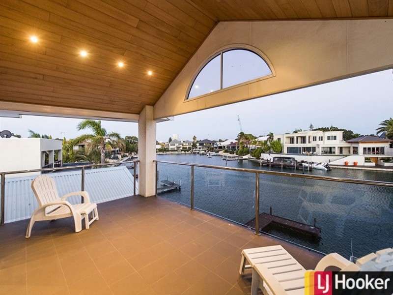 14 Amity Cove, Halls Head WA 6210