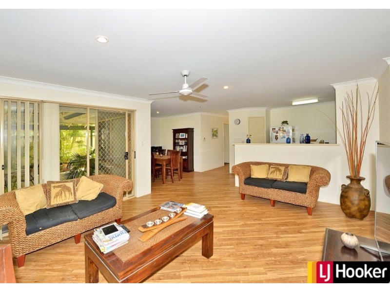 6 Killarney Retreat, Meadow Springs WA 6210