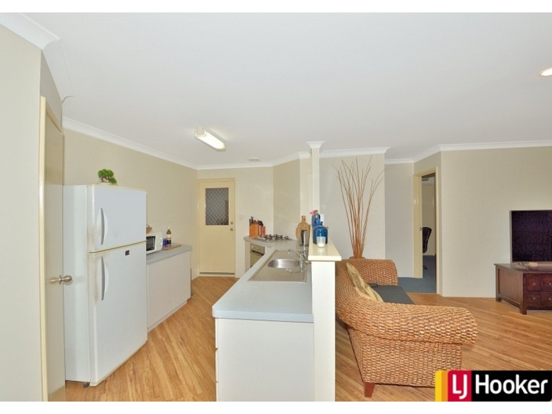 6 Killarney Retreat, Meadow Springs WA 6210