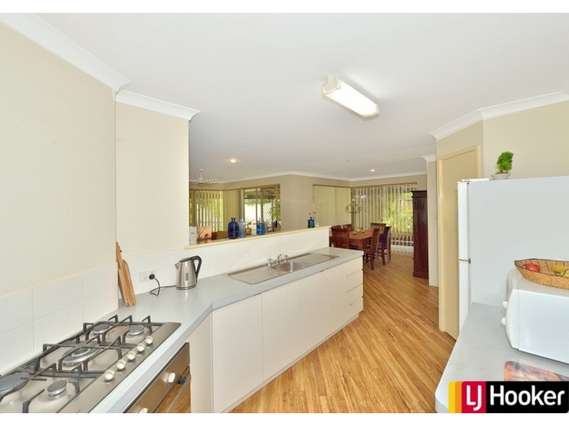 6 Killarney Retreat, Meadow Springs WA 6210