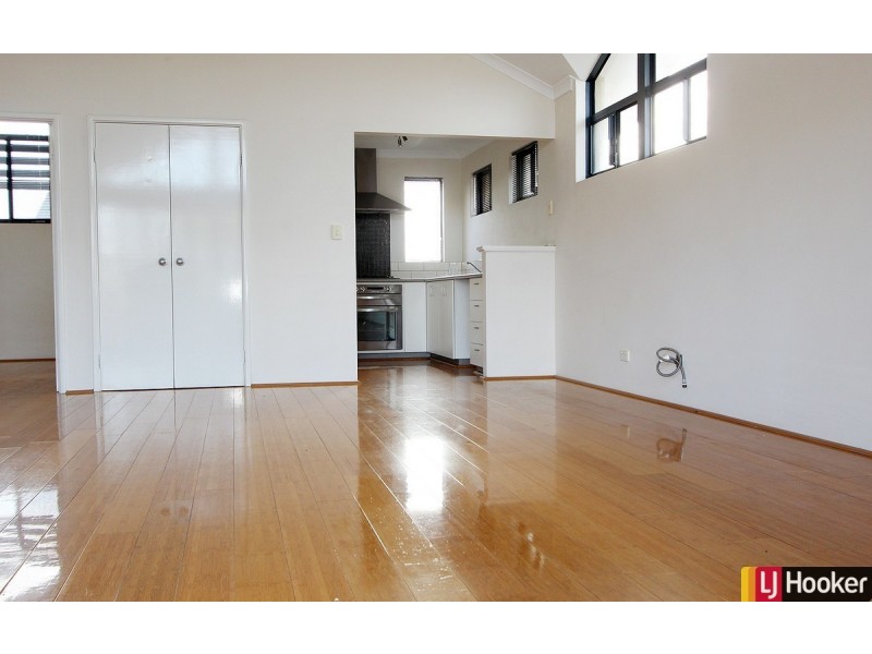 6/18 Davey Street, Mandurah WA 6210