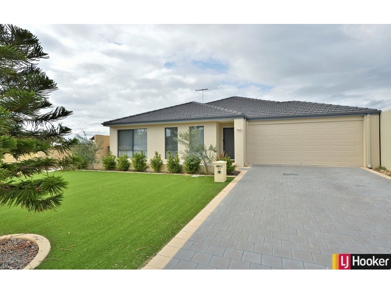 31 Queen Parade, Wannanup WA 6210