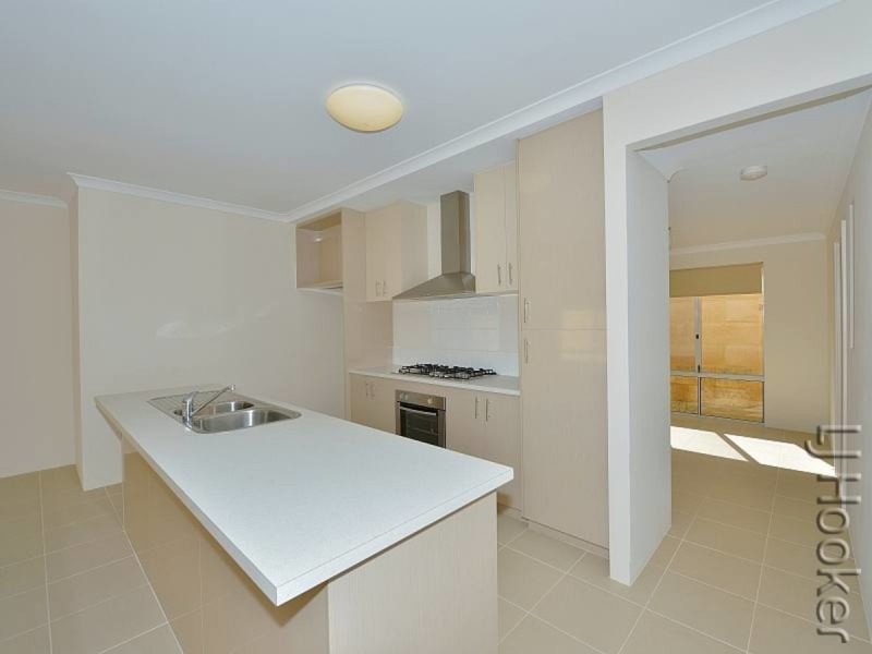 15 Agonis Way, Wannanup WA 6210