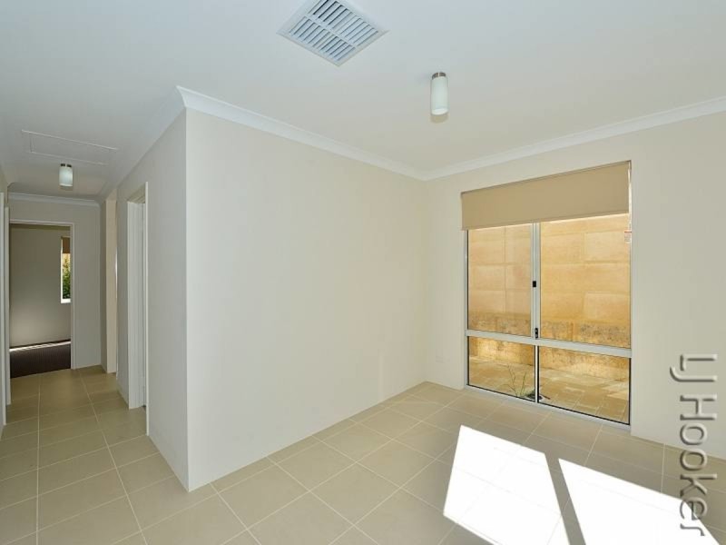 15 Agonis Way, Wannanup WA 6210