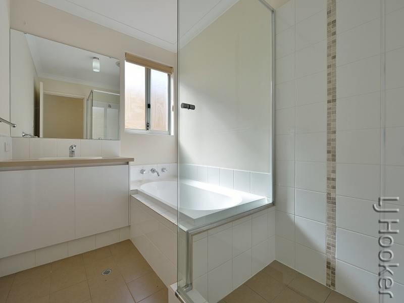 15 Agonis Way, Wannanup WA 6210