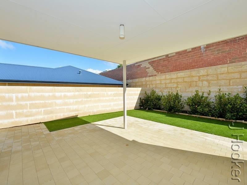 15 Agonis Way, Wannanup WA 6210