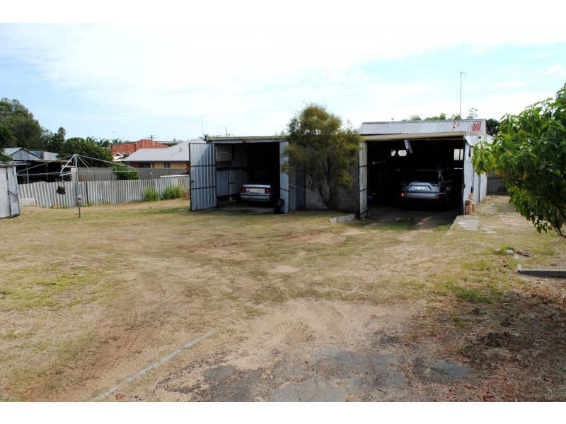 88 Tuckey Street, Mandurah WA 6210