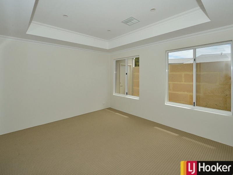 8 Sandpiper Island Retreat, Wannanup WA 6210