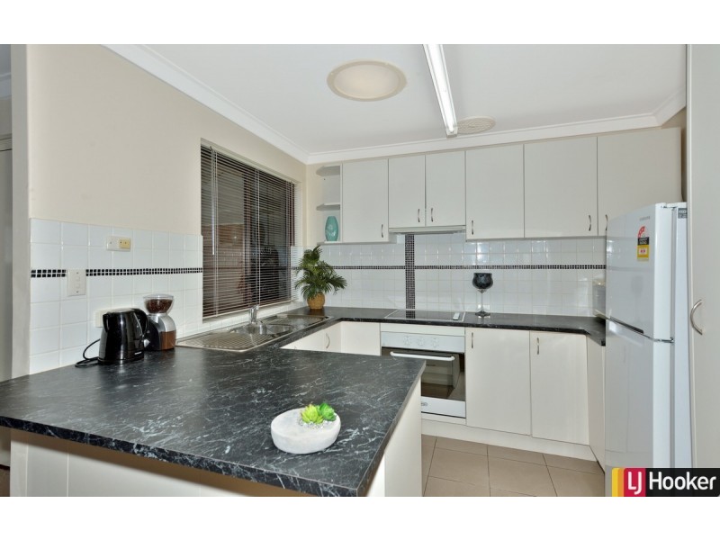 4/11 Creery Street, Dudley Park WA 6210