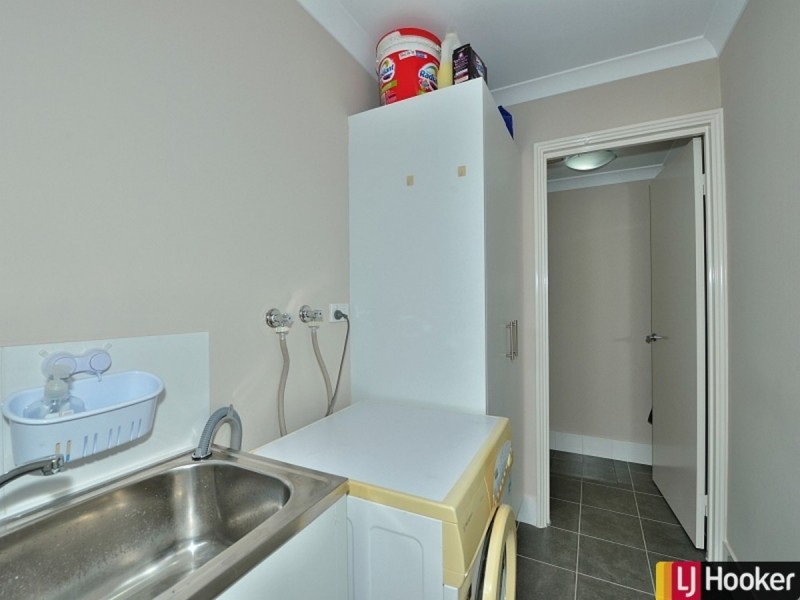 10 Stirling Grove, Mandurah WA 6210