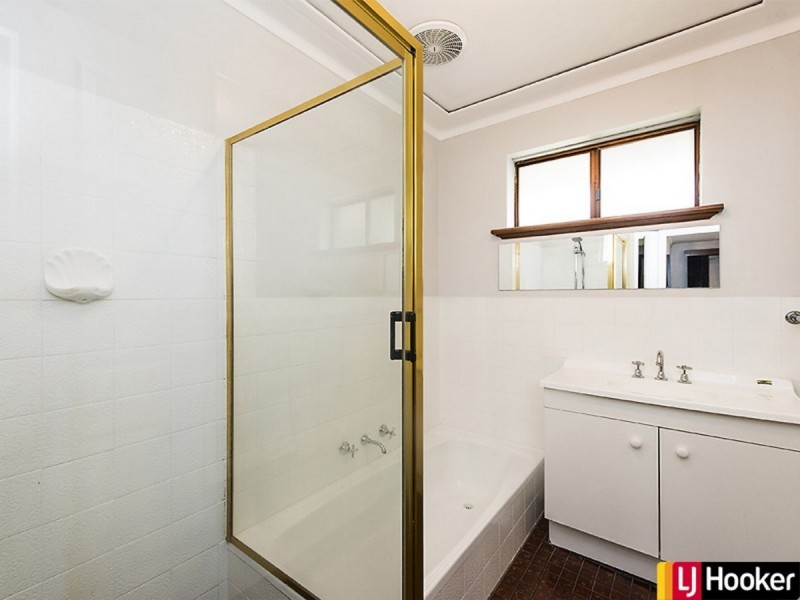 4 Duncan Road, Coodanup WA 6210