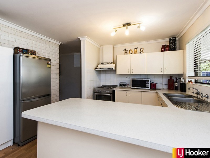 4 Duncan Road, Coodanup WA 6210