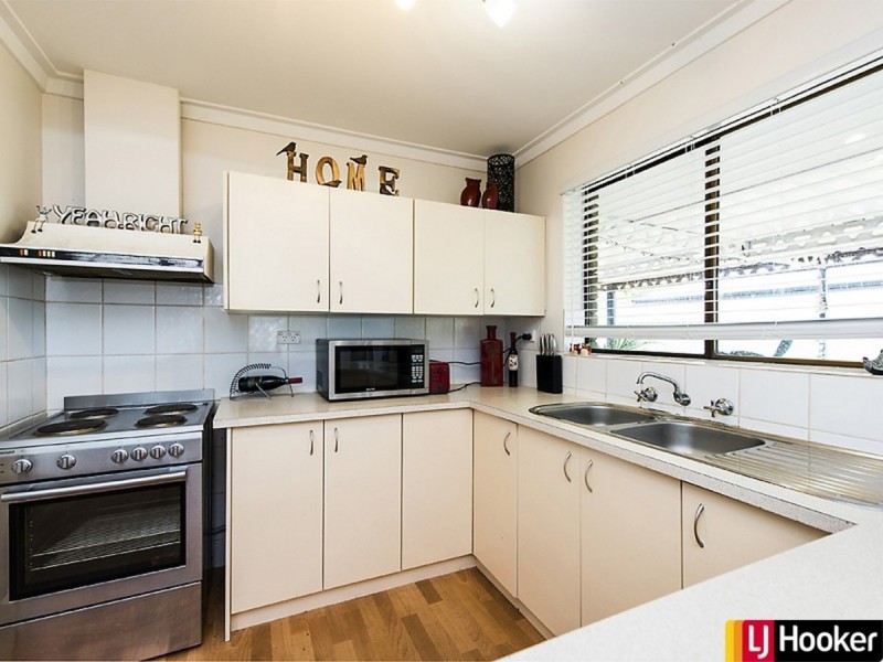 4 Duncan Road, Coodanup WA 6210