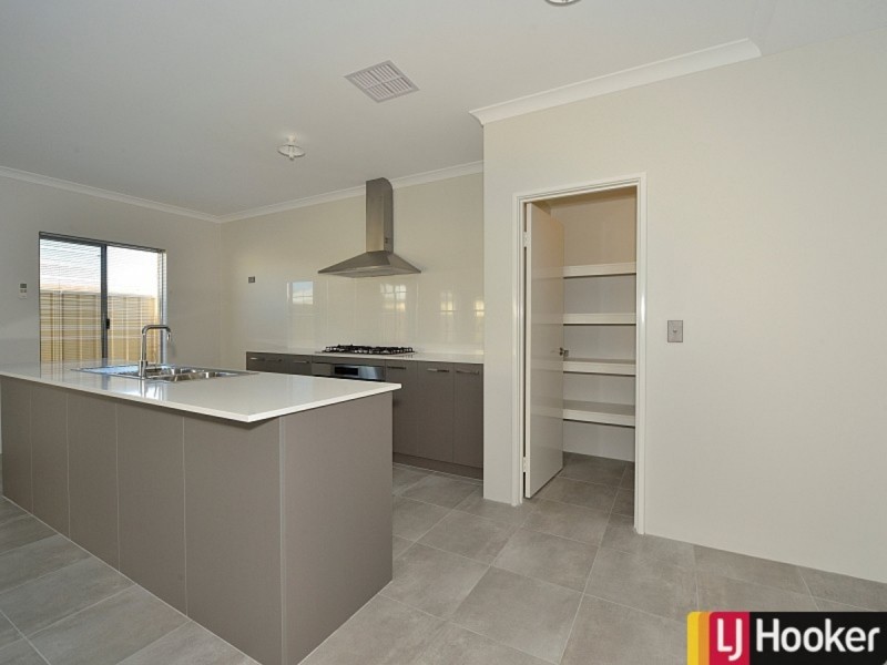 9 Balclutha Crescent, Madora Bay WA 6210