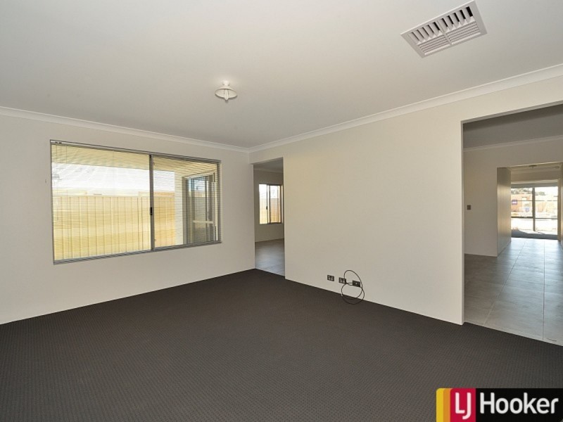 9 Balclutha Crescent, Madora Bay WA 6210