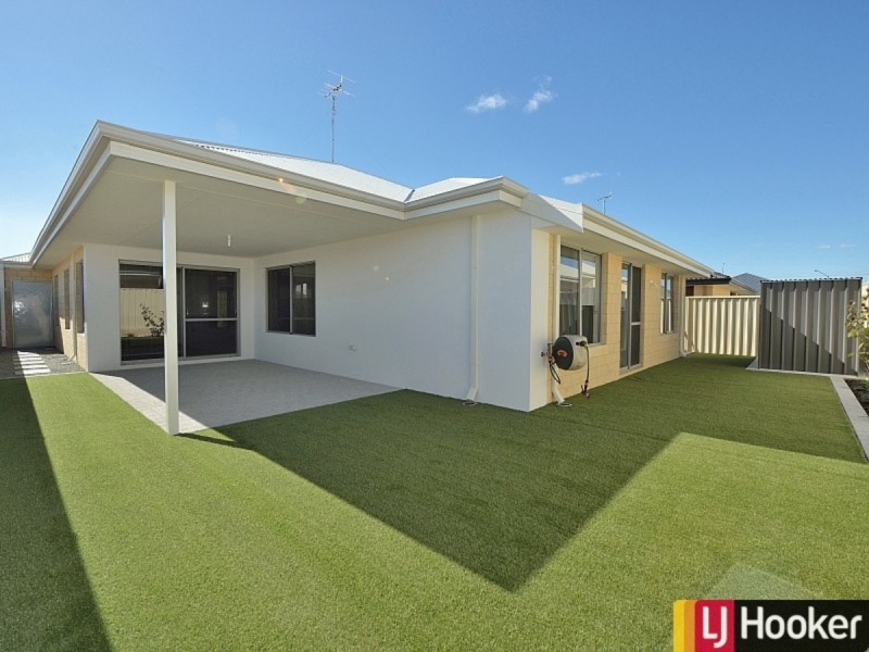 9 Balclutha Crescent, Madora Bay WA 6210