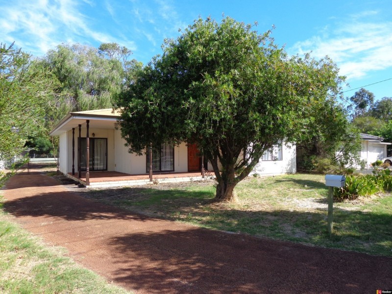 11 Derek Road, Coodanup WA 6210