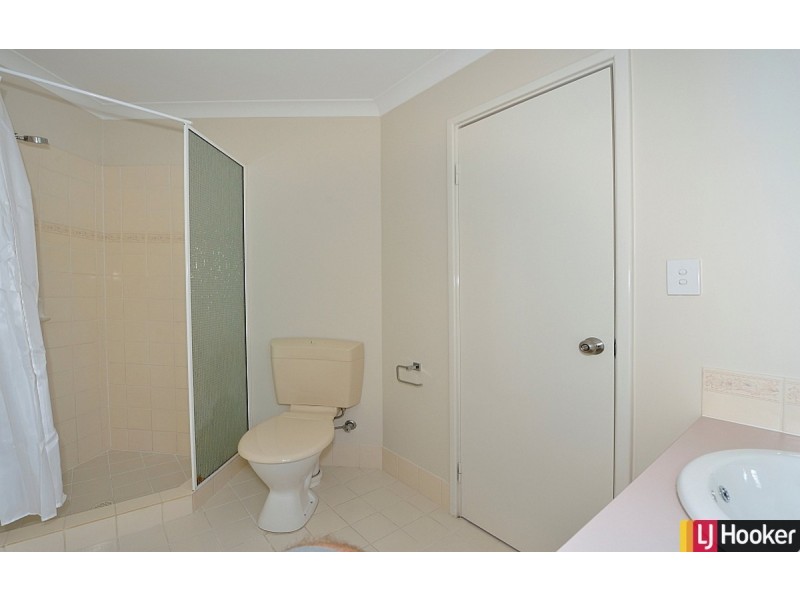38 Paradise Circuit, Halls Head WA 6210