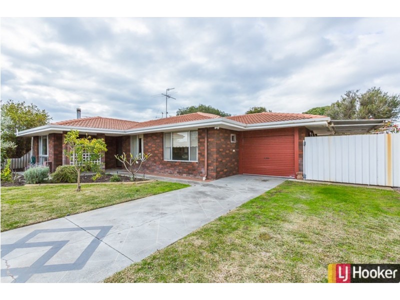 32 Kookerbrook Street, Dudley Park WA 6210