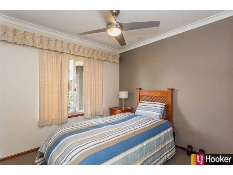 32 Kookerbrook Street, Dudley Park WA 6210