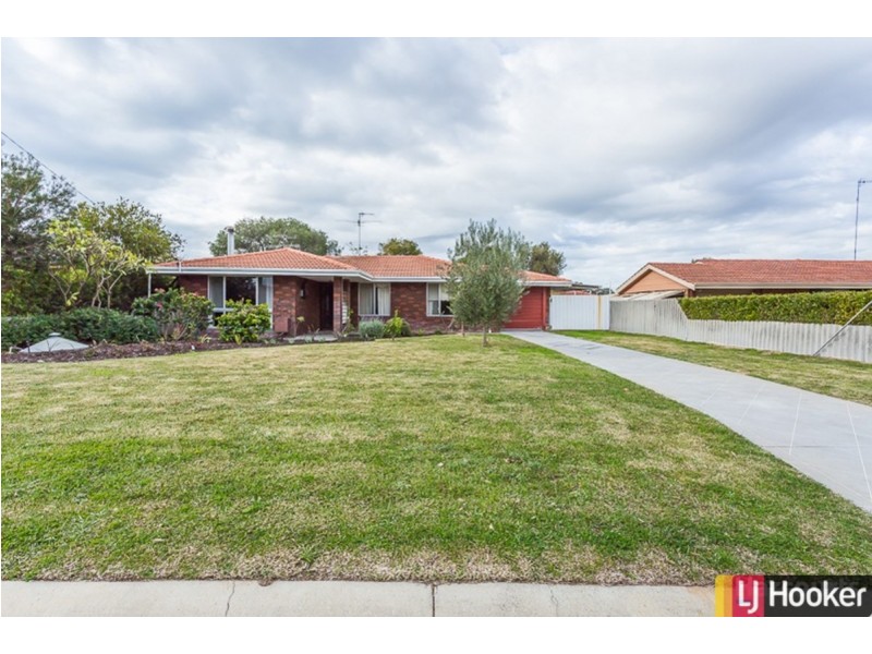 32 Kookerbrook Street, Dudley Park WA 6210