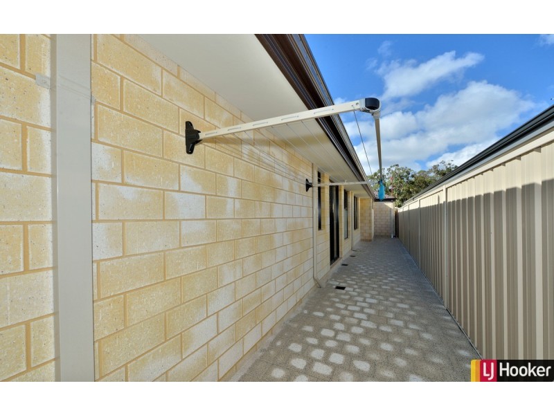 23 Breezy Way, Meadow Springs WA 6210