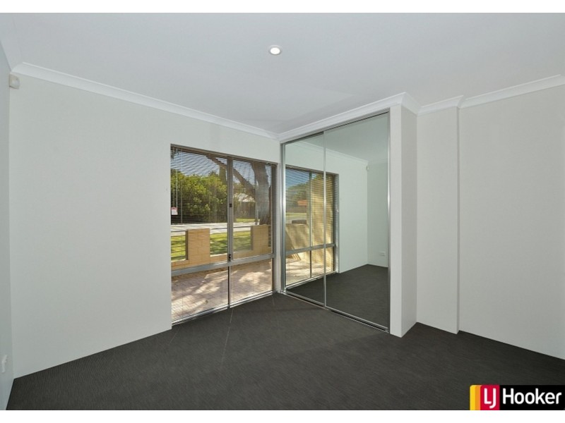 2/15 Allnutt Street, Mandurah WA 6210