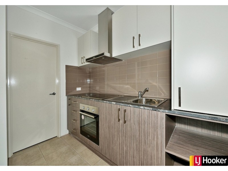 2/15 Allnutt Street, Mandurah WA 6210