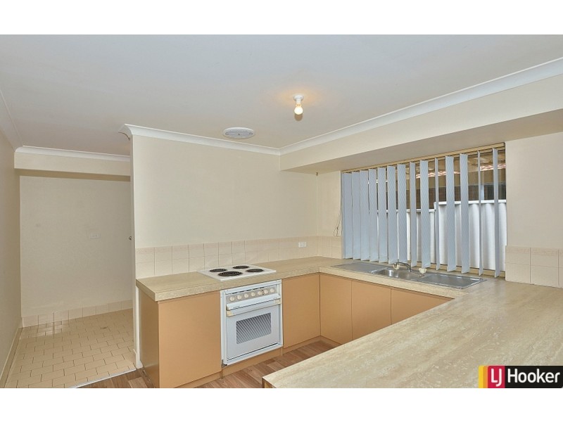 2/3 Olinda Court, Greenfields WA 6210