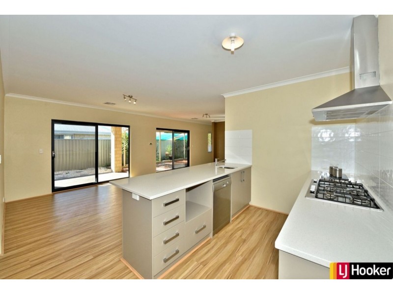24 Barron Turn, South Yunderup WA 6208