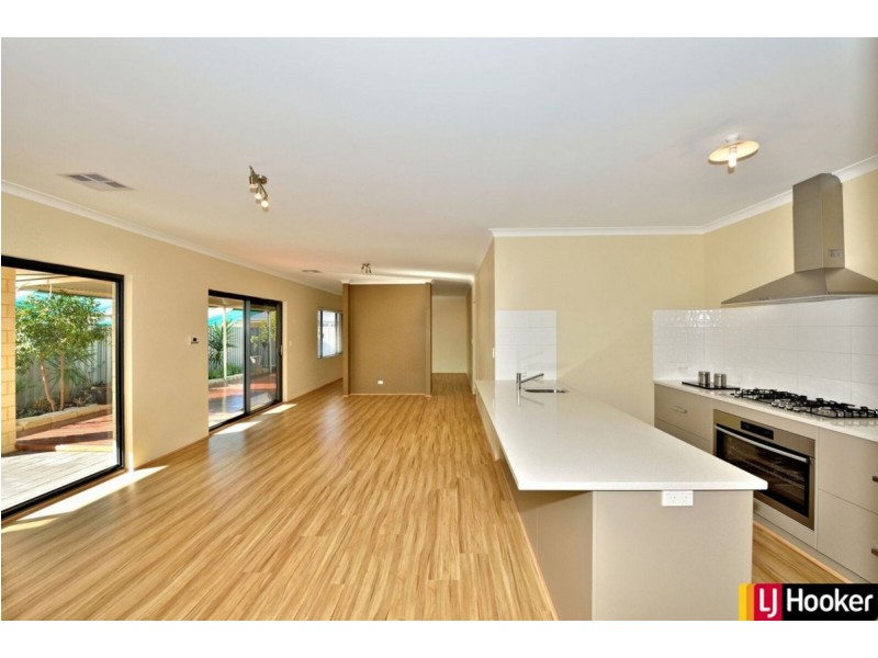 24 Barron Turn, South Yunderup WA 6208