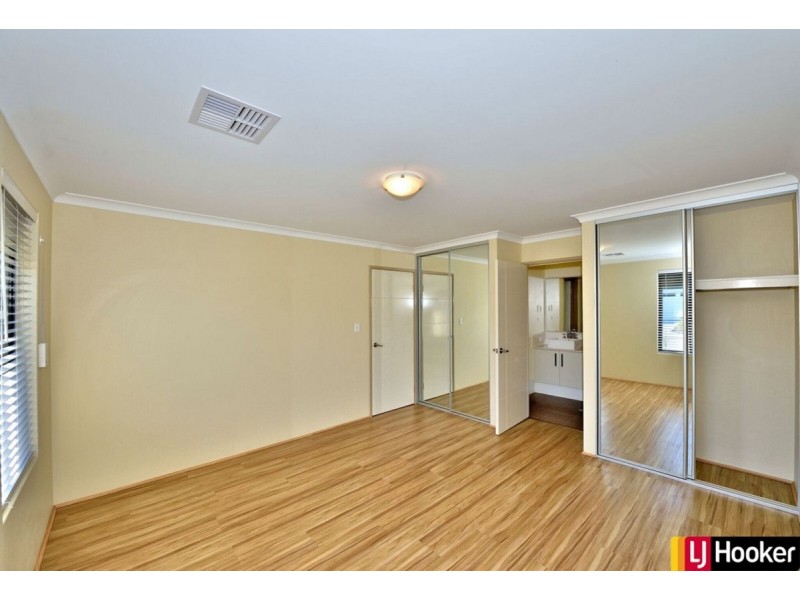 24 Barron Turn, South Yunderup WA 6208