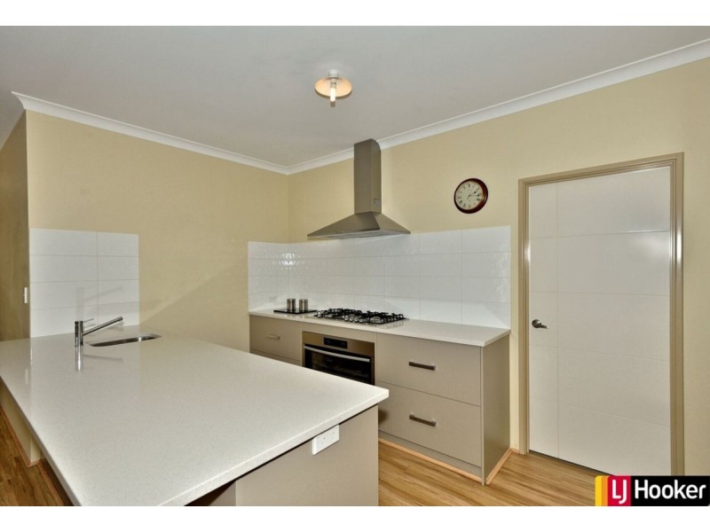 24 Barron Turn, South Yunderup WA 6208