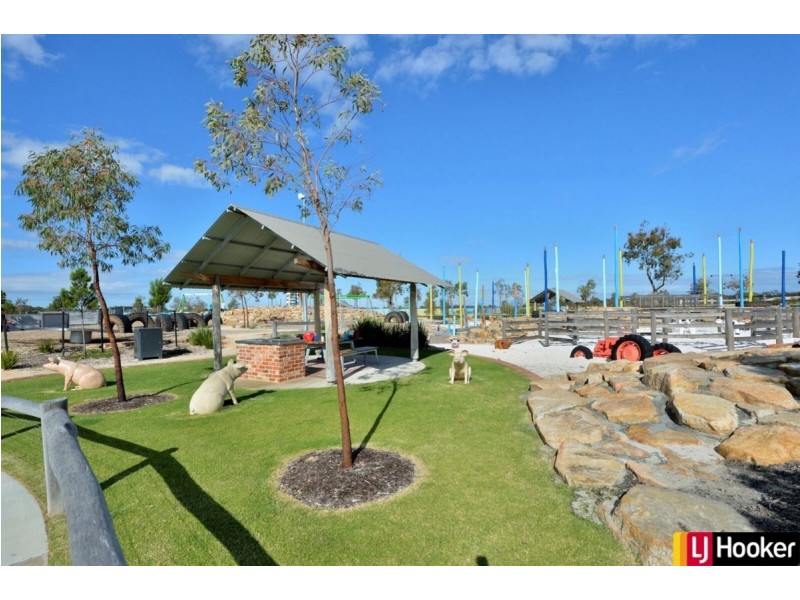 24 Barron Turn, South Yunderup WA 6208