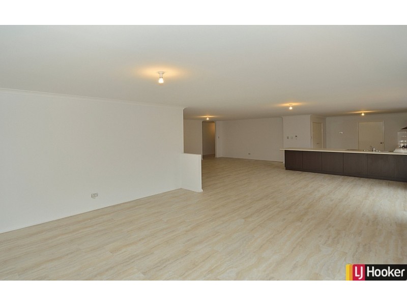 10 Gimlet Street, Coodanup WA 6210