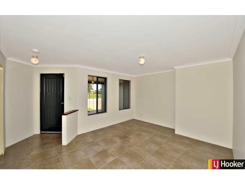 17 Kruger Loop, South Yunderup WA 6208