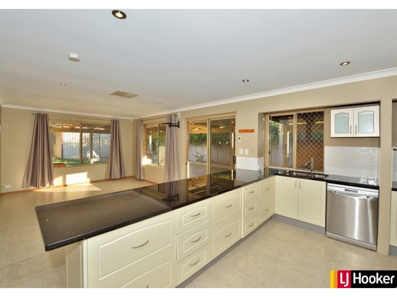 45 Challenger Road, Madora Bay WA 6210