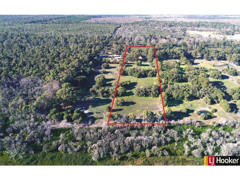 2 Haub Road, Lake Clifton WA 6215