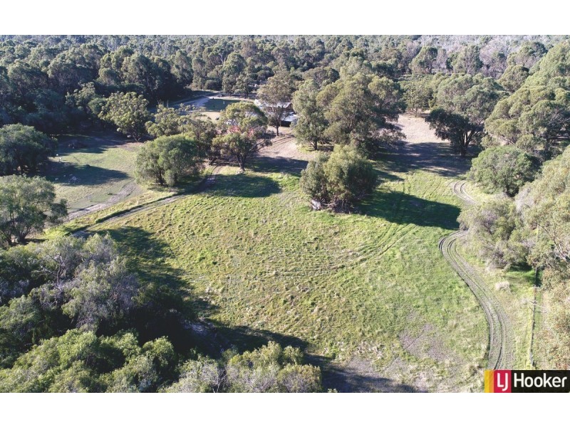 2 Haub Road, Lake Clifton WA 6215