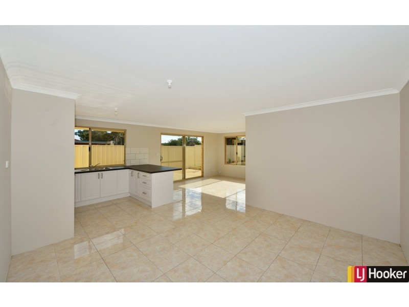 14 Buchanan Elbow, Greenfields WA 6210